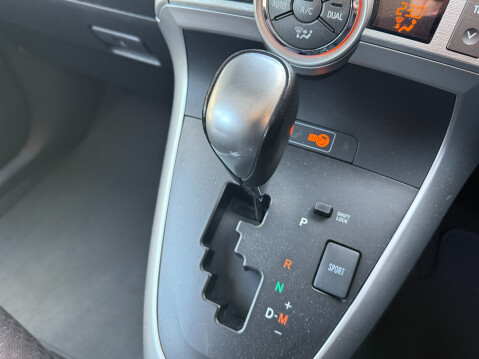 Toyota Verso TR AUTO 7 SEATS 14