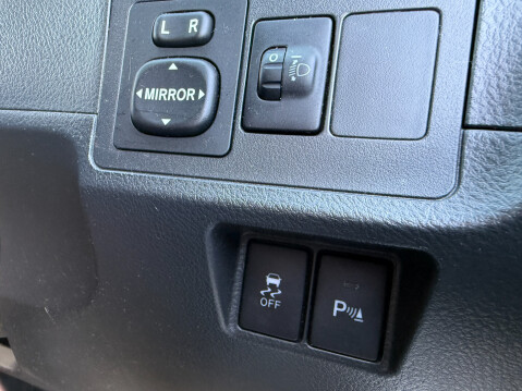 Toyota Verso TR AUTO 7 SEATS 22