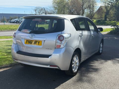 Toyota Verso TR AUTO 7 SEATS 33