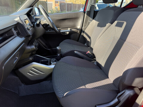 Suzuki Ignis SZ3 DUALJET MHEV MILD HYBRID 35