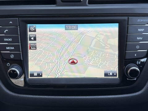Hyundai i20 PREMIUM NAV AUTO 15