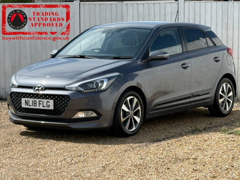 Hyundai i20 PREMIUM NAV AUTO 3