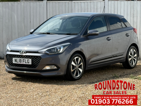 Hyundai i20 PREMIUM NAV AUTO 2