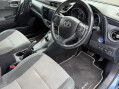 Toyota Auris VVT-I DESIGN HEV AUTO 12