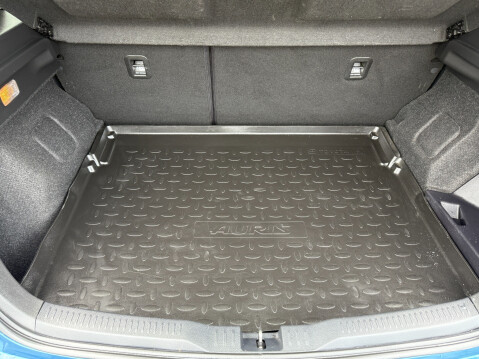 Toyota Auris VVT-I DESIGN HEV AUTO 47
