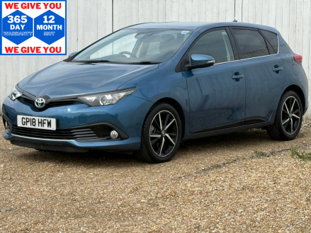 Toyota Auris VVT-I DESIGN HEV AUTO