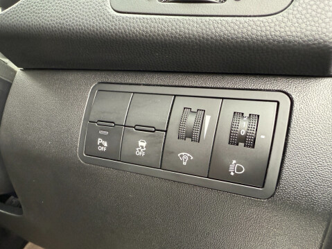 Kia Venga 4 AUTO 14,257 MILES 33