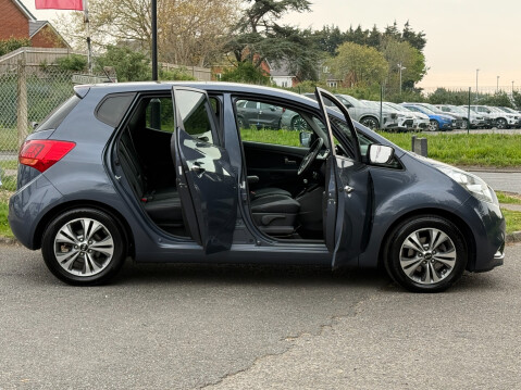 Kia Venga 4 AUTO 14,257 MILES 5