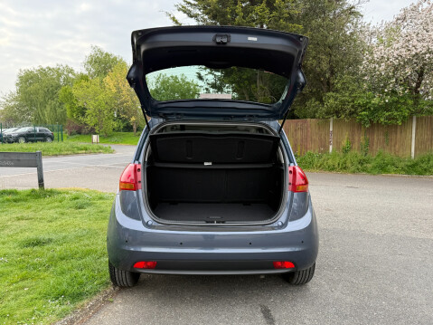 Kia Venga 4 AUTO 14,257 MILES 48