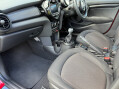 Mini Hatch COOPER CLASSIC 5 DOOR WITH SAT NAV & PARKING SENSORS 40