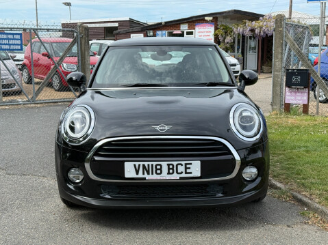 Mini Hatch COOPER 10