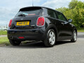 Mini Hatch COOPER 18