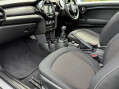 Mini Hatch COOPER 31
