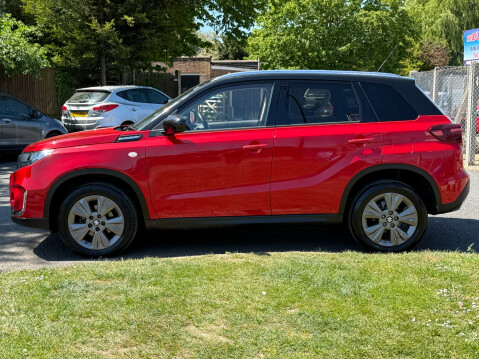 Suzuki Vitara SZ-T BOOSTERJET MHEV 9