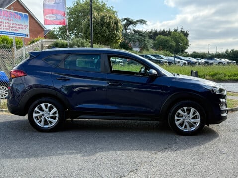 Hyundai TUCSON T-GDI SE NAV AUTO 4