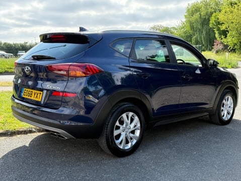 Hyundai TUCSON T-GDI SE NAV AUTO 6