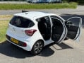 Hyundai i10 PREMIUM SE AUTO 35