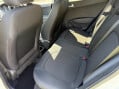 Hyundai i10 PREMIUM SE AUTO 38