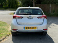 Toyota Auris VVT-I BUSINESS EDITION TSS 7