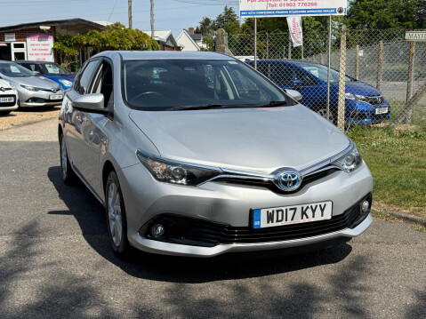 Toyota Auris VVT-I BUSINESS EDITION TSS 26