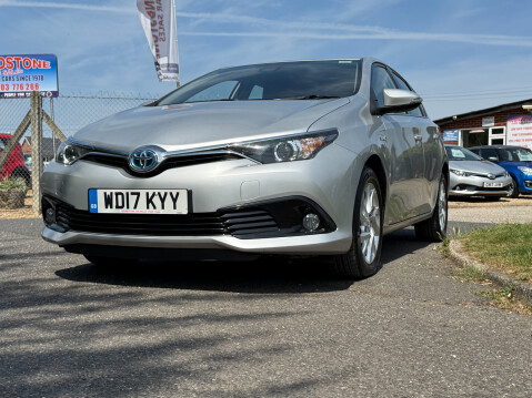 Toyota Auris VVT-I BUSINESS EDITION TSS 28