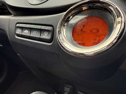 Honda Jazz I-VTEC ES PLUS AUTO 17