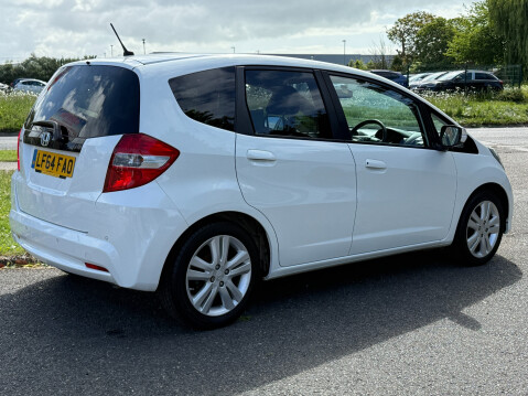 Honda Jazz I-VTEC ES PLUS AUTO 4