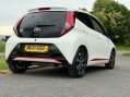 Toyota Aygo VVT-I X-TREND AUTO 42