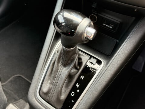 Kia Venga 3 NAV AUTOMATIC 26