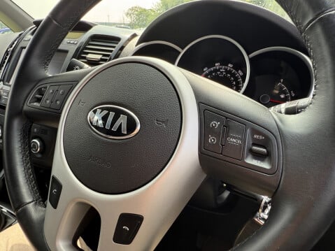 Kia Venga 3 NAV AUTOMATIC 30