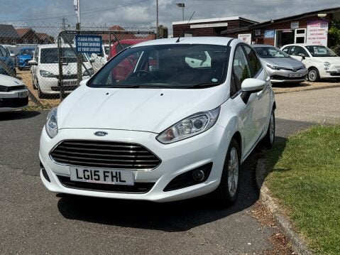Ford Fiesta ZETEC 14,441 MILES 37