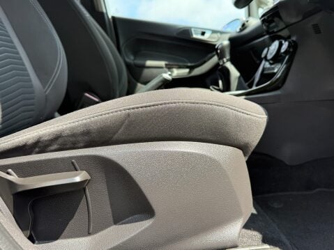 Ford Fiesta ZETEC 14,441 MILES 16