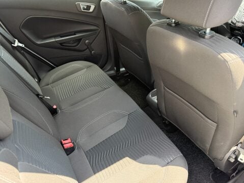Ford Fiesta ZETEC 14,441 MILES 42
