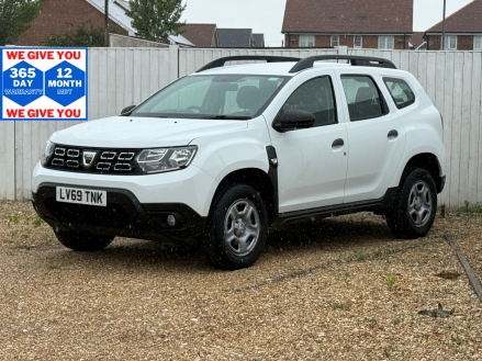 Dacia Duster ESSENTIAL TCE