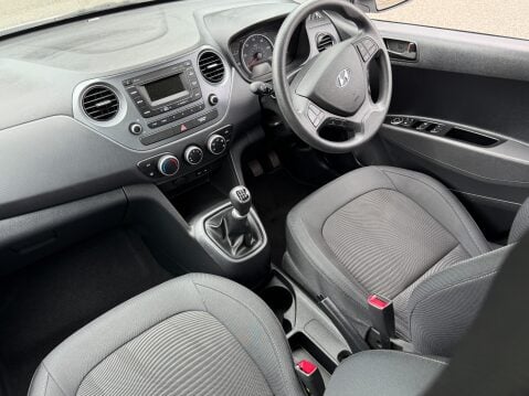 Hyundai i10 SE 29