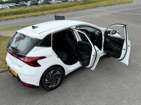 Hyundai i20 T-GDI SE CONNECT MHEV 17