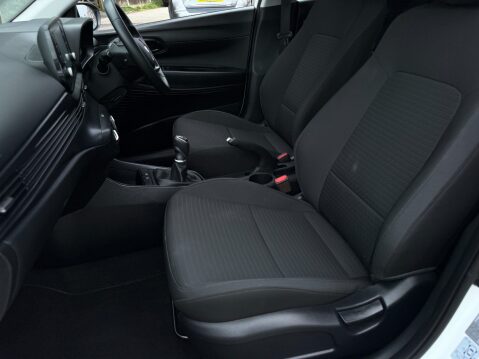 Hyundai i20 T-GDI SE CONNECT MHEV 28