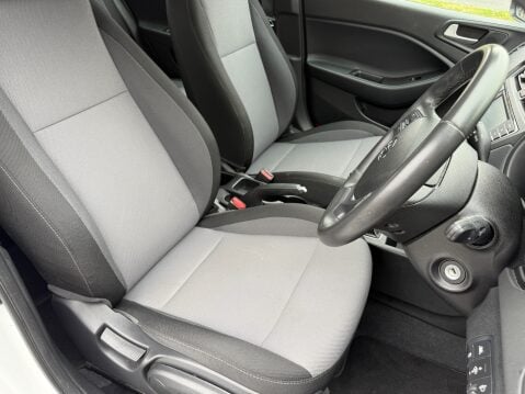 Hyundai i20 T-GDI EDITION 14