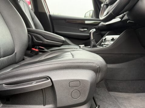 BMW 2 Series 218I LUXURY ACTIVE TOURER 17