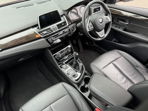 BMW 2 Series 218I LUXURY ACTIVE TOURER 33