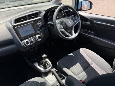 Honda Jazz I-VTEC SE 19