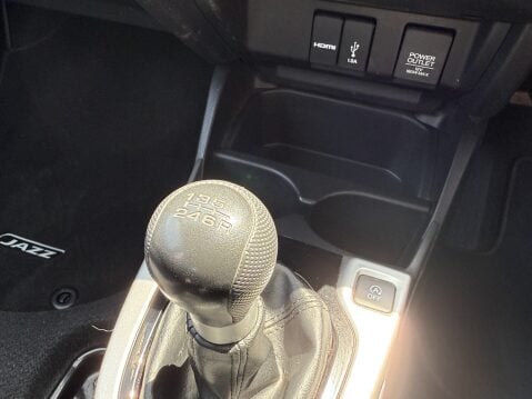 Honda Jazz I-VTEC SE 39