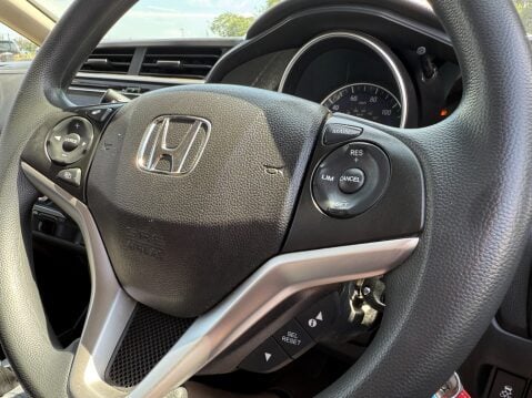 Honda Jazz I-VTEC SE 29