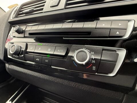 BMW 1 Series 118I SPORT NAV AUTO 32
