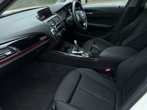 BMW 1 Series 118I SPORT NAV AUTO 20