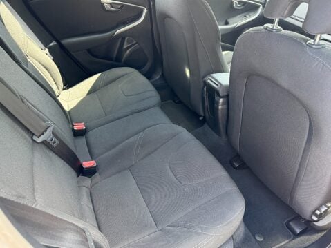 Volvo V40 T3 ES NAV 18,992 MILES 20