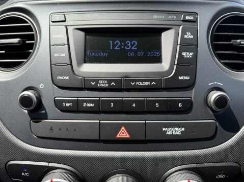 Hyundai i10 SE AUTO 15,303 MILES 16