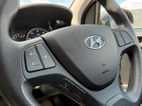 Hyundai i10 SE AUTO 15,303 MILES 29