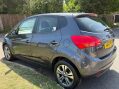 Kia Venga 3 AUTO 8