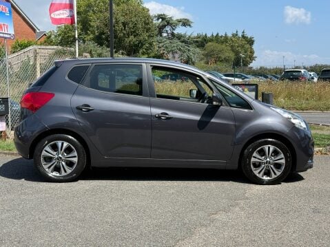 Kia Venga 3 AUTO 4